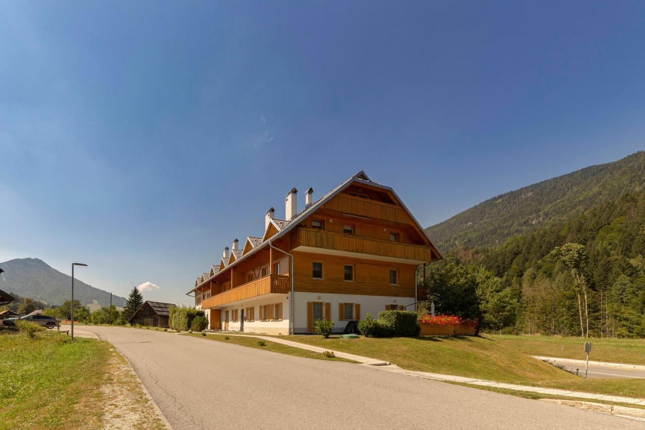 Sunee Apartment Kranjska Gora Bagian luar foto