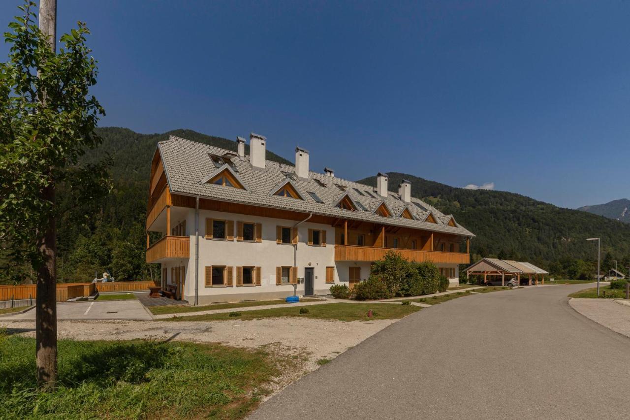 Sunee Apartment Kranjska Gora Bagian luar foto