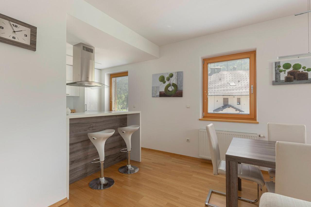 Sunee Apartment Kranjska Gora Bagian luar foto