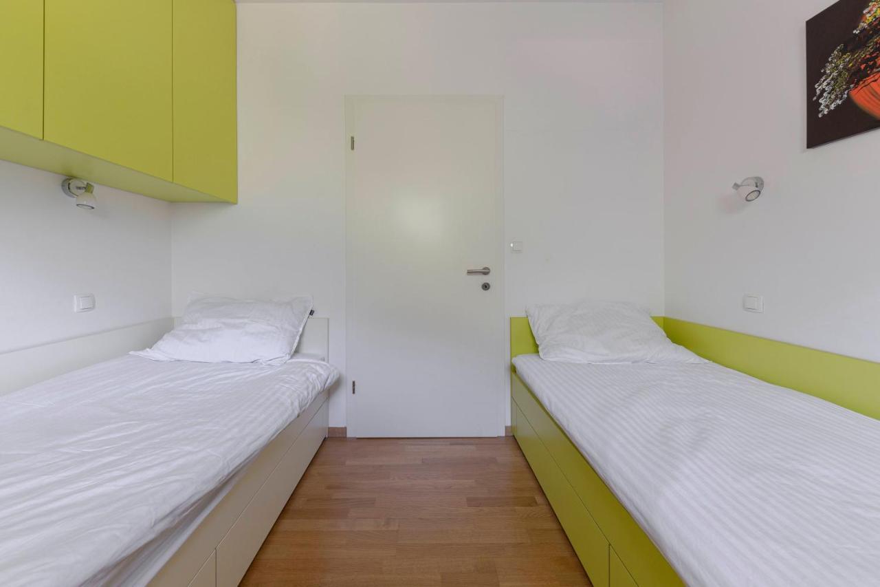 Sunee Apartment Kranjska Gora Bagian luar foto